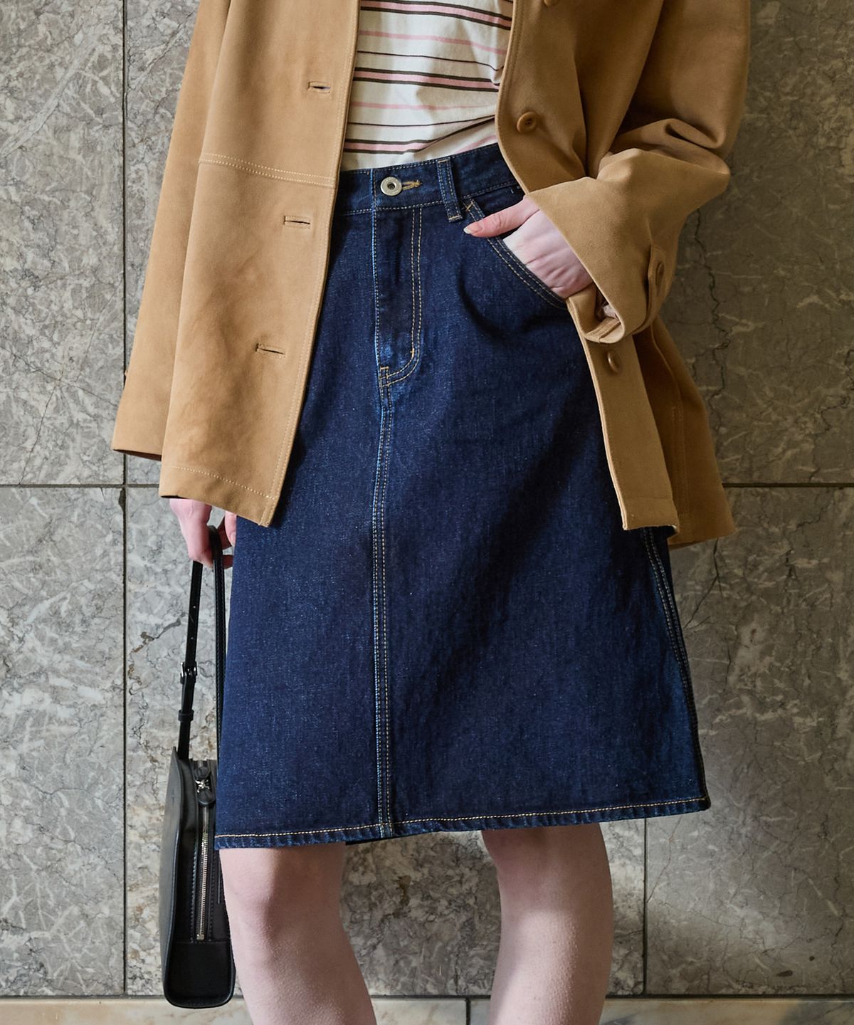 튜드먼트(TTUDEMENT) CARPENTER DENIM MIDI SKIRT INDIGO