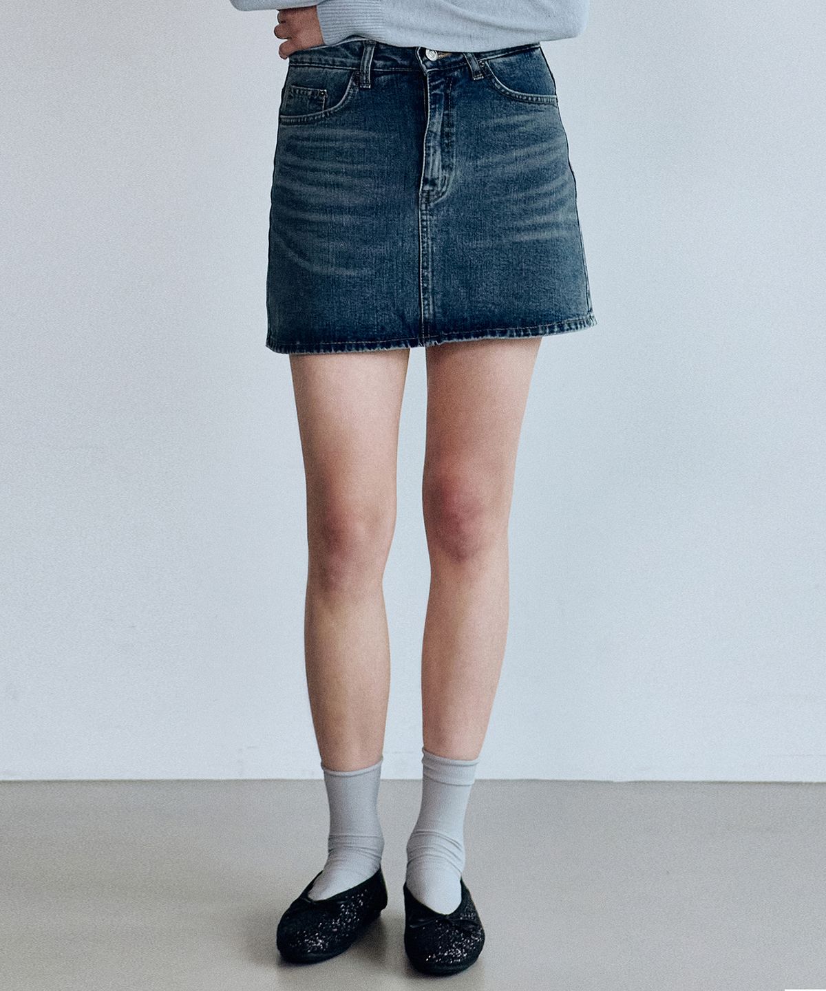 닉앤니콜(NICK&NICOLE) WASHING DENIM MINI SKIRT_BLUE