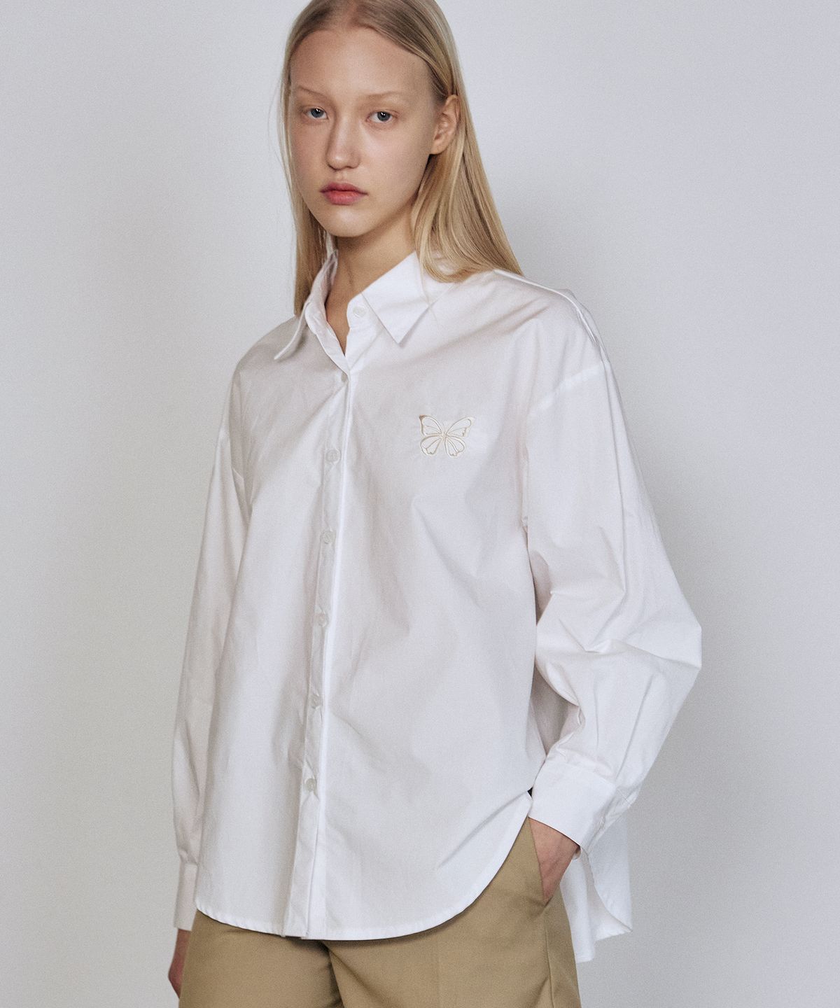 닉앤니콜(NICK&NICOLE) OVERFIT PAPER COTTON BUTTERFLY SHIRT_IVORY