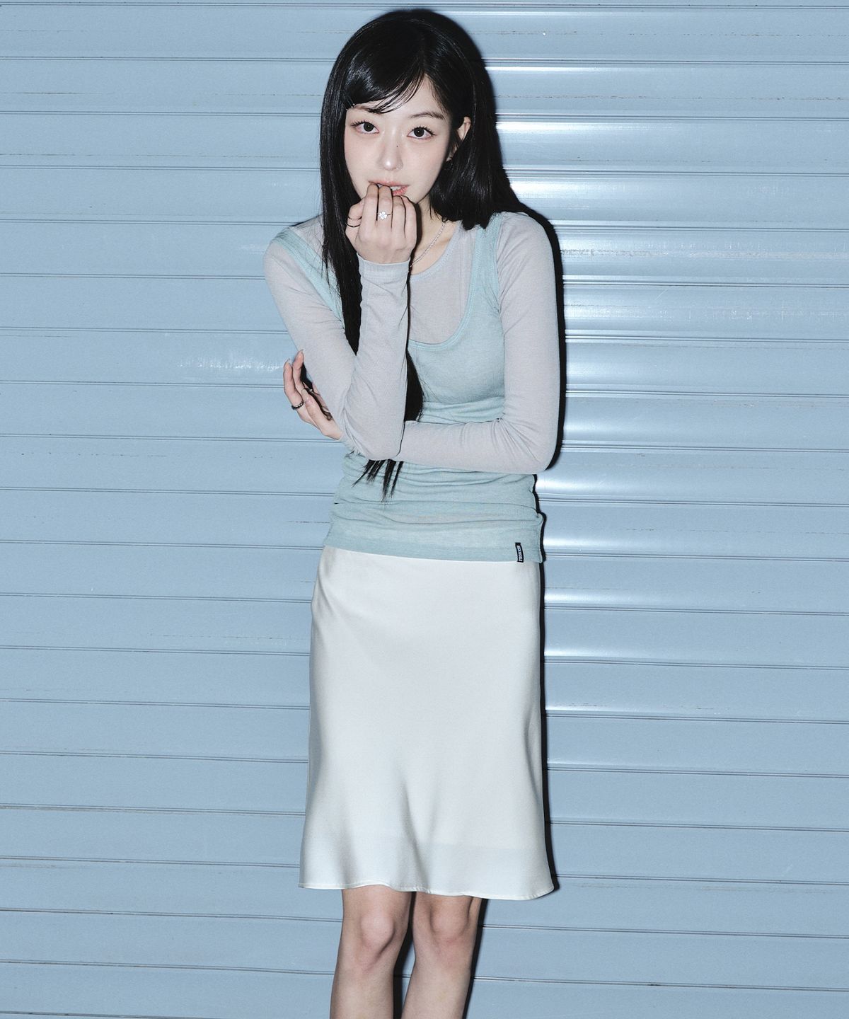 닉앤니콜(NICK&NICOLE) MINI SATIN FLARE SKIRT_CREAM