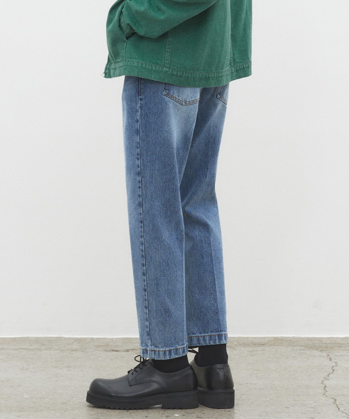 데케트(DECET) Dawn Cropped Tapered Jeans DCPT001Blue