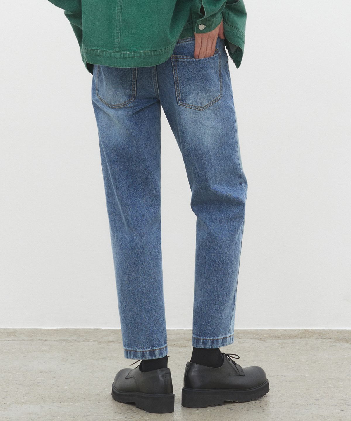 데케트(DECET) Dawn Cropped Tapered Jeans DCPT001Blue