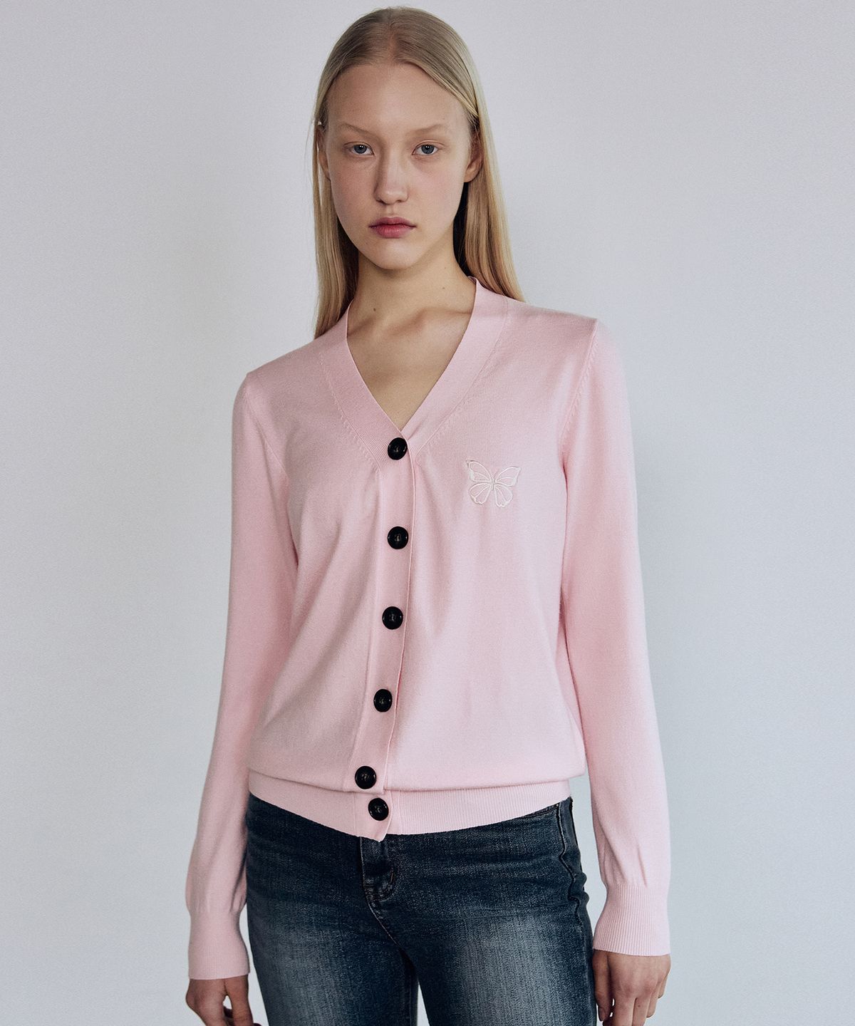 닉앤니콜(NICK&NICOLE) MINIMAL V NECK BUTTERFLY CARDIGAN_PINK