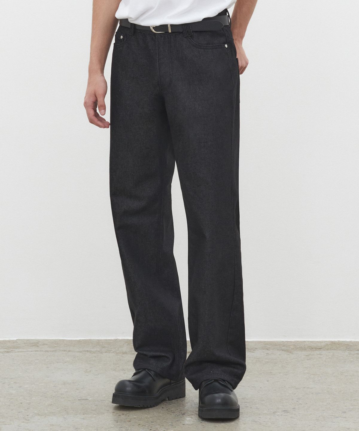데케트(DECET) Dawn Semi Wide Jeans DCPT002CPBlack2