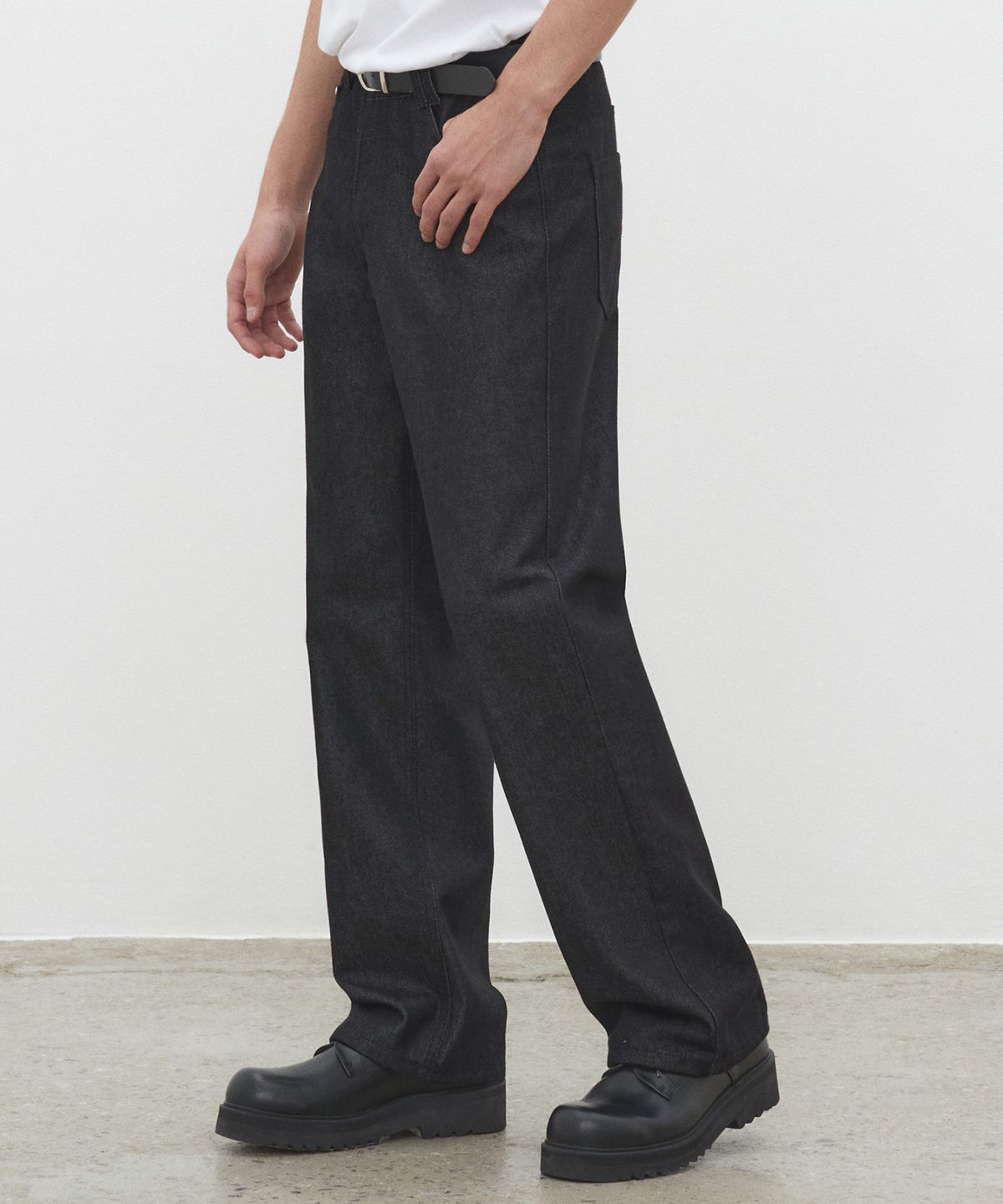 데케트(DECET) Dawn Semi Wide Jeans DCPT002CPBlack2