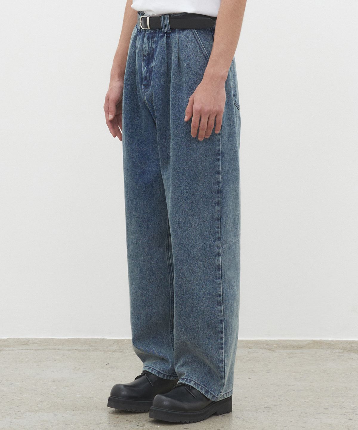 데케트(DECET) Dawn 2Pleats Wide Jeans DCPT007STNGRBlue