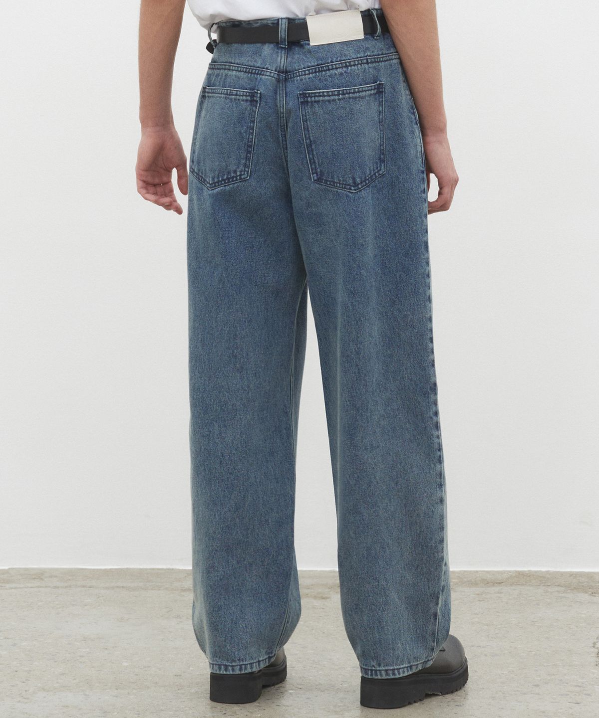 데케트(DECET) Dawn 2Pleats Wide Jeans DCPT007STNGRBlue