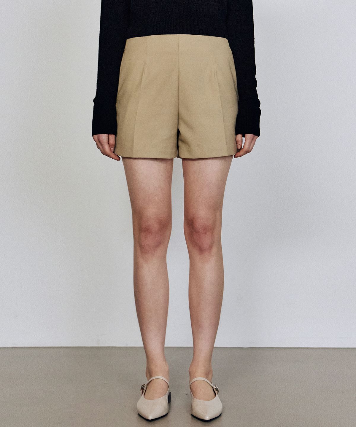 닉앤니콜(NICK&NICOLE) MICRO HALF PANTS_BEIGE