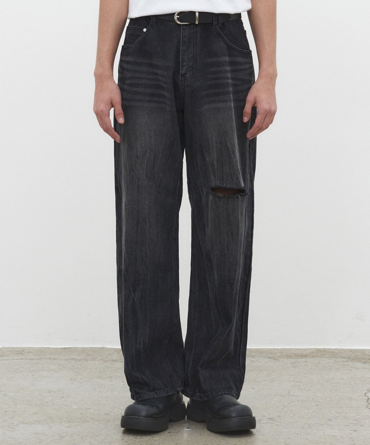 데케트(DECET) Mid Rise Wide Jeans DCPT027DMCRBlack