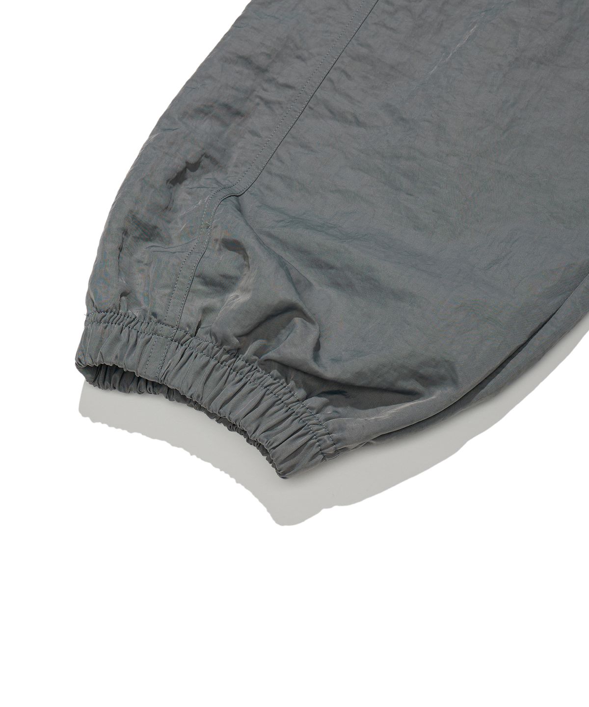브라운브레스(BROWNBREATH) NYLON LINE PANTS - GREY