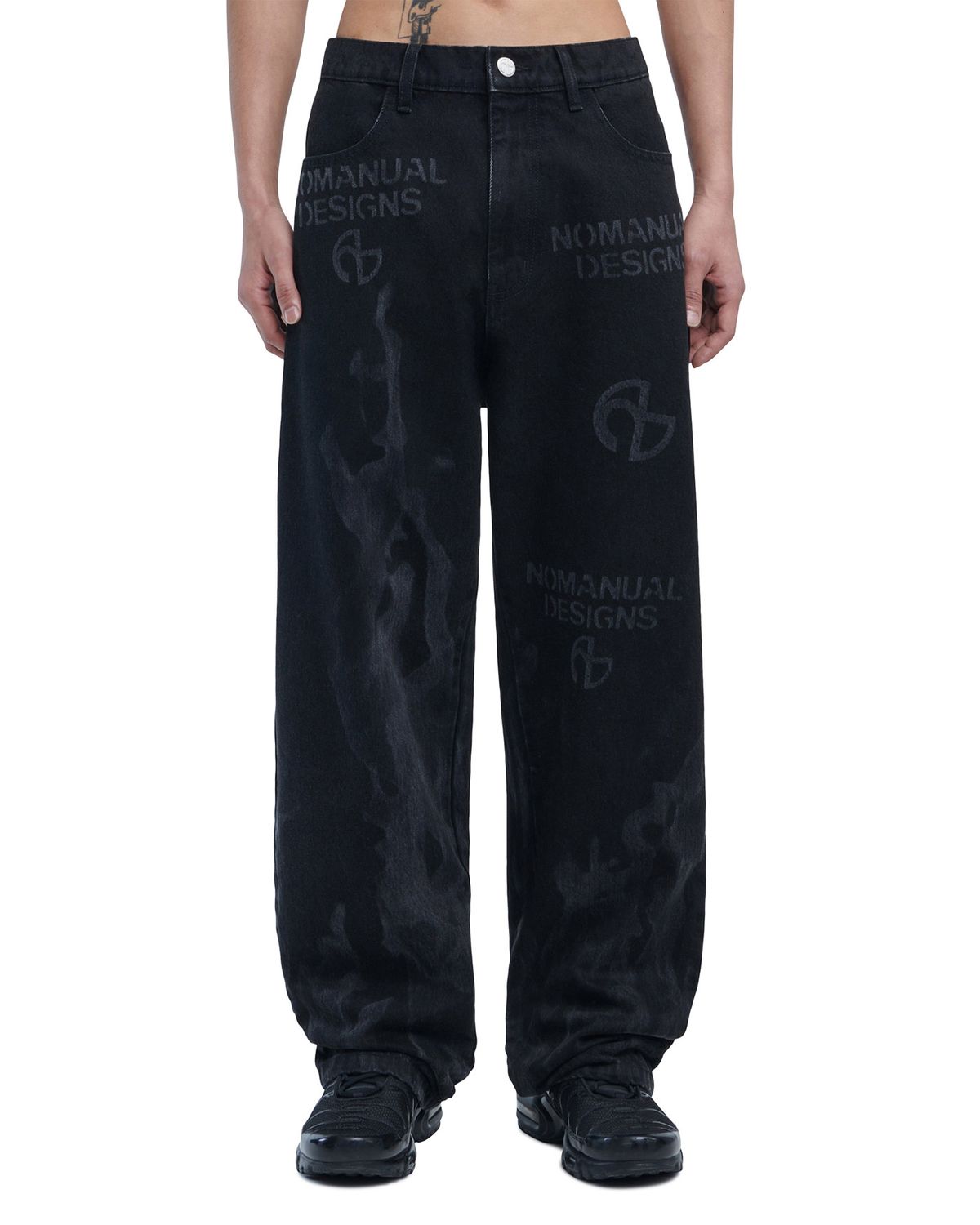노매뉴얼(NOMANUAL) FLAME DENIM PANTS - WASHED BLACK