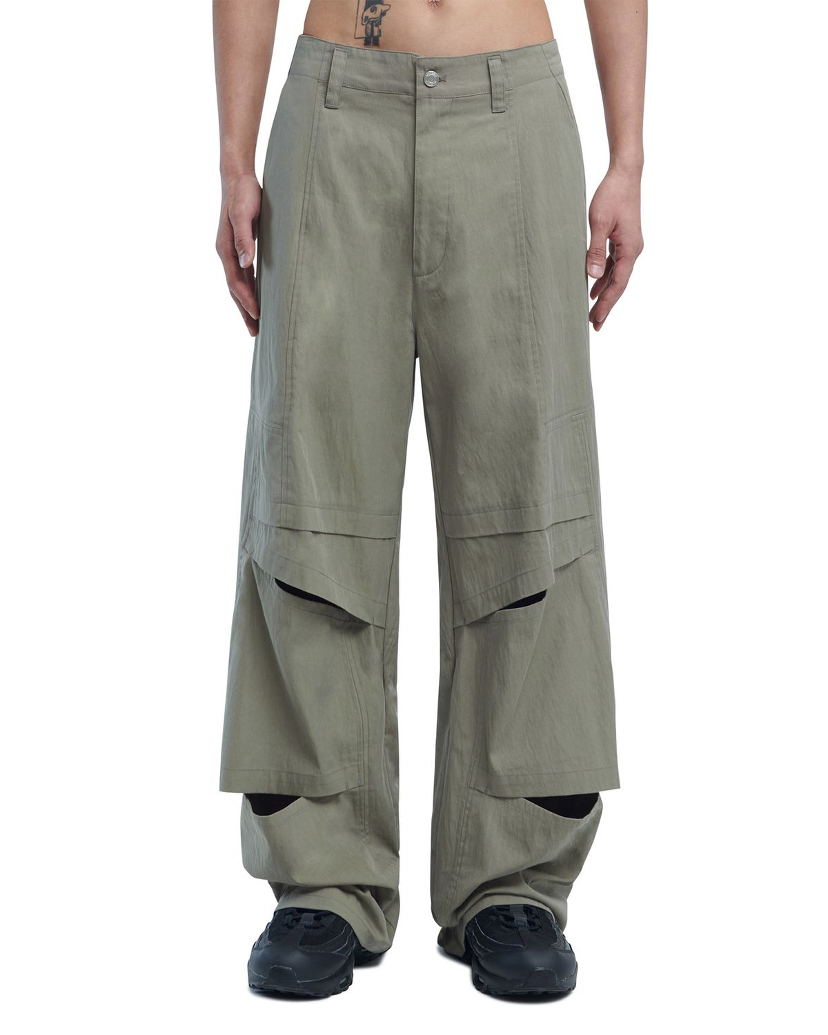 노매뉴얼(NOMANUAL) VENTILATION FIELD PANTS - KHAKI GRAY