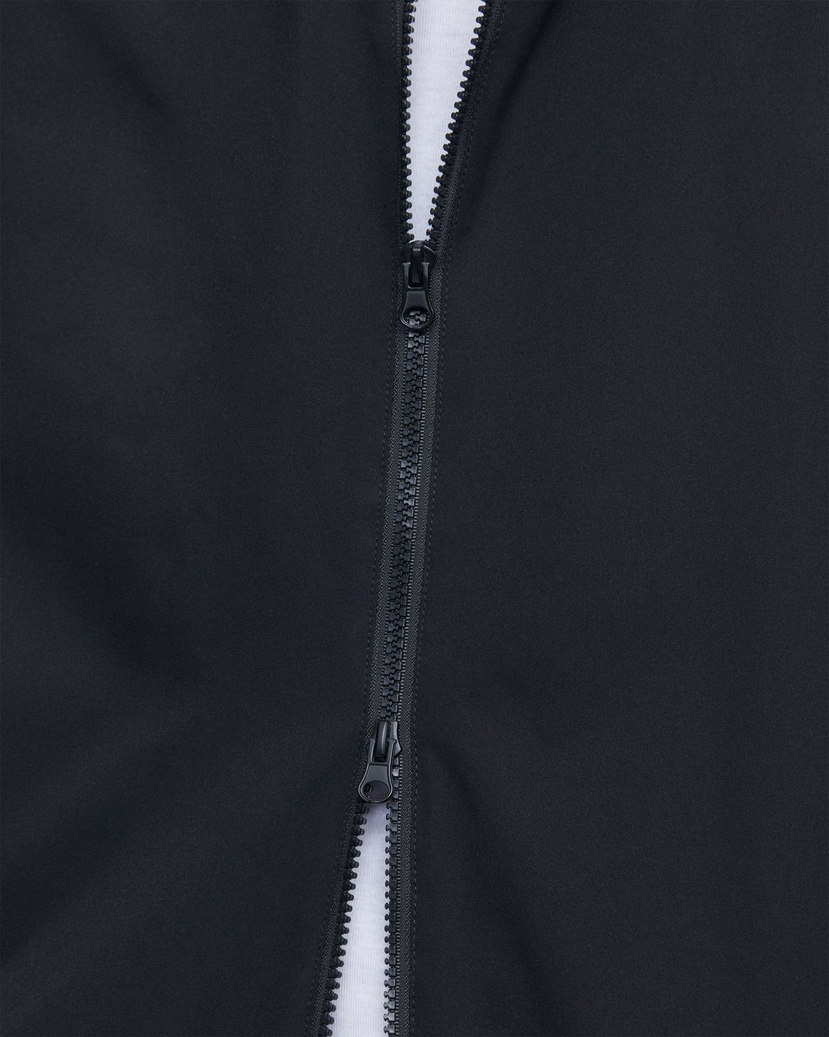 노매뉴얼(NOMANUAL) PENON TRACK TOP - BLACK