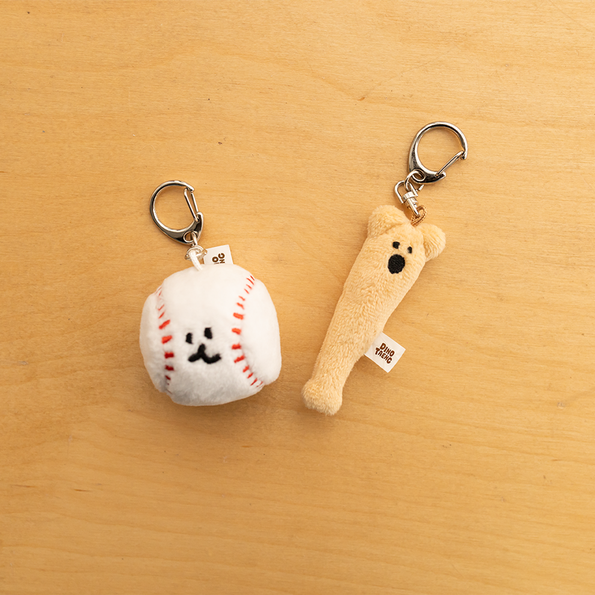 다이노탱(DINOTAENG) Quokka Bat Keyring