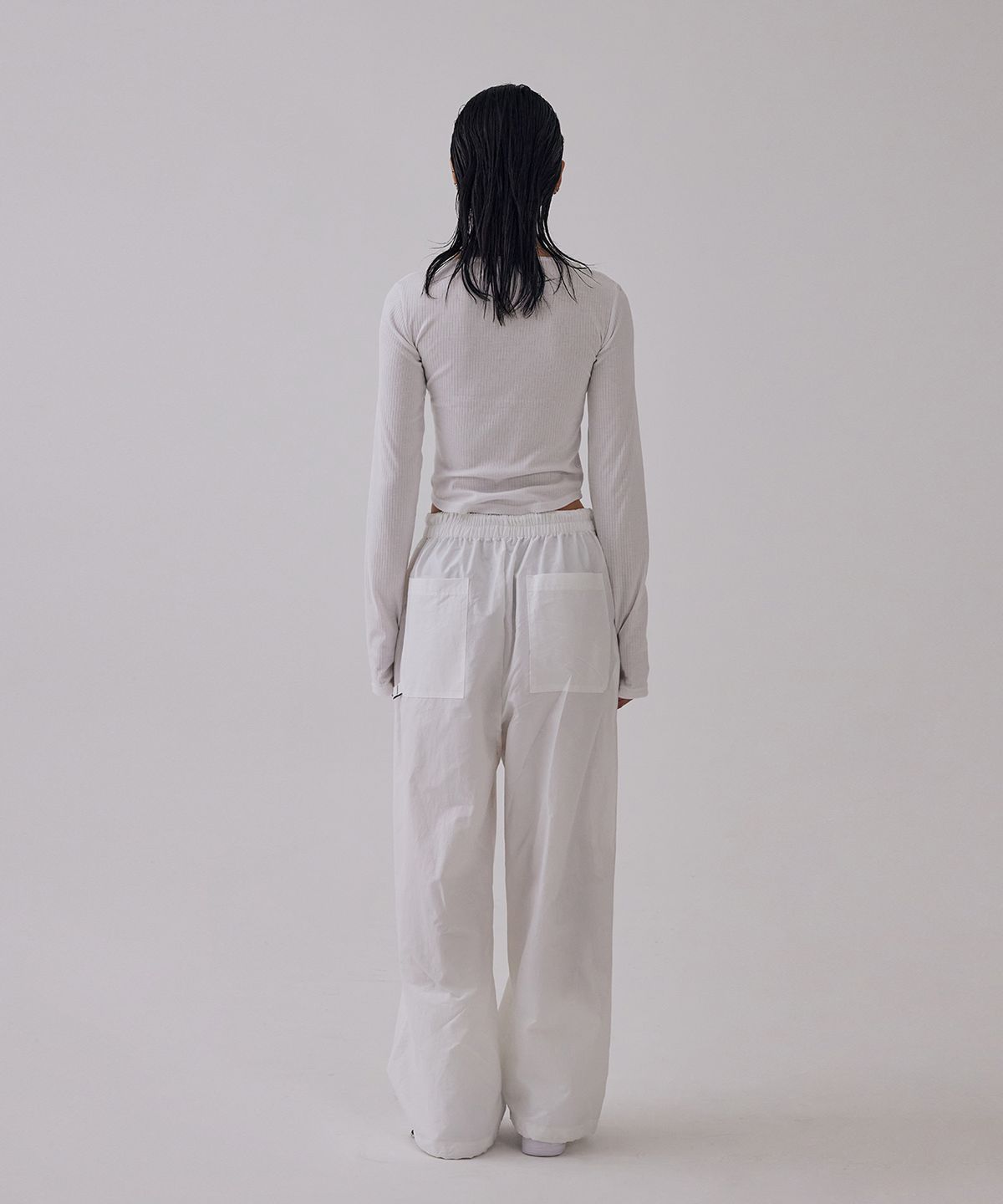 트리밍버드(TREEMINGBIRD) Boat Neck Finger Hole Long Sleeve [ White ]