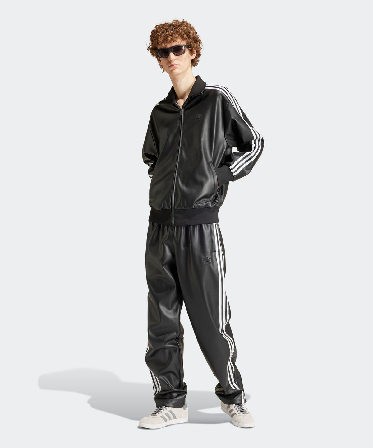 아디다스(ADIDAS) 포우 레더 3S 파이어버드 트랙 팬츠 - 블랙 / IZ4038
