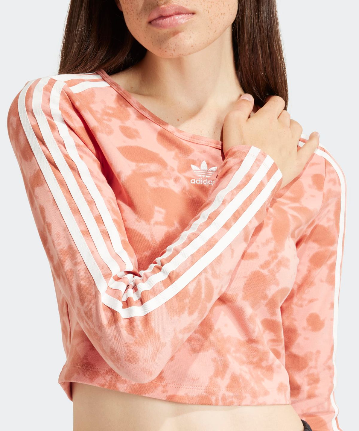 아디다스(ADIDAS) AOP 3S 크롭 탑 - 원더클레이 / IY0779