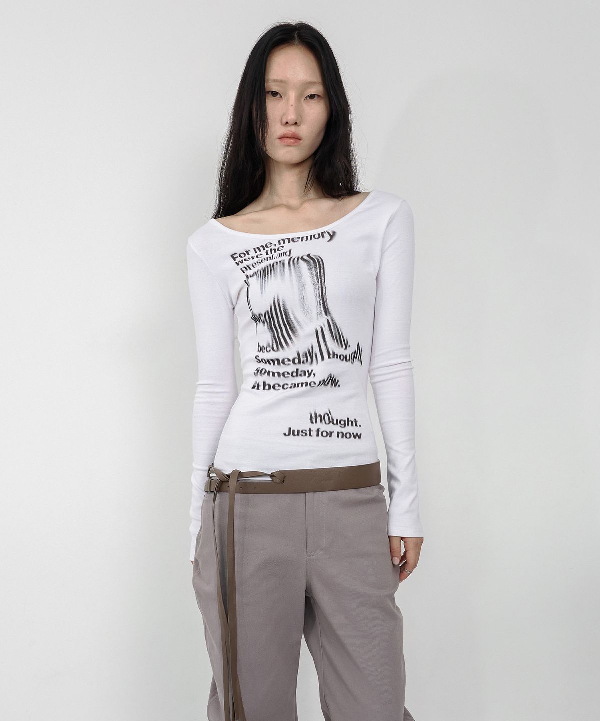 나체(NACHE) FLOW SLIM FIT LONG SLEEVE WHITE