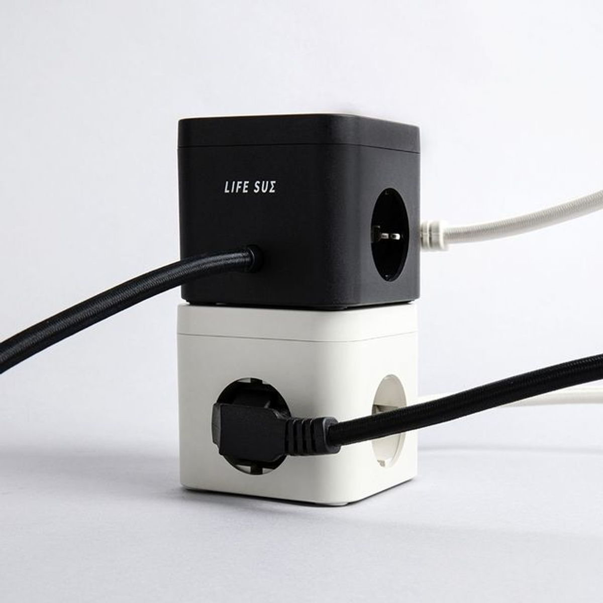 라이프썸(LIFESUM) 큐브 멀티탭 3구 4포트 USB C타입 1.8m (LFS-HA53) 10종 택1