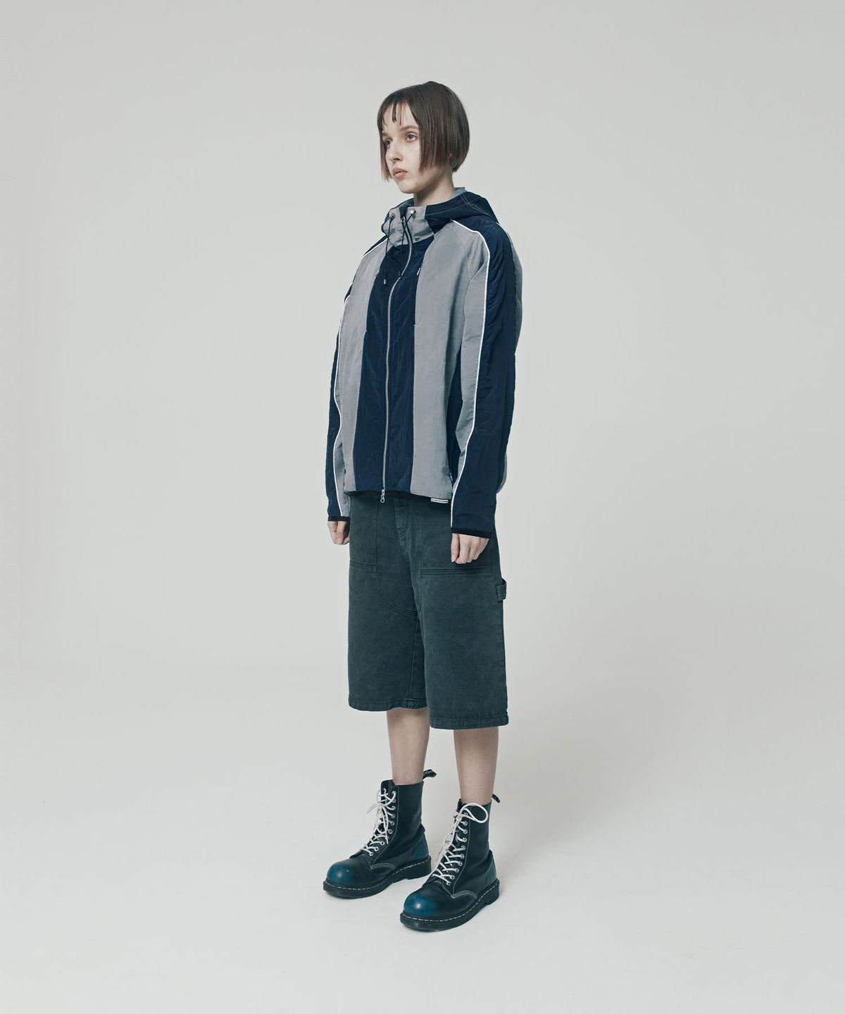 더바이닐하우스(THEVINYLHOUSE) TWO COLOR NYLON JACKET NAVY (VH2ESUJ241A)