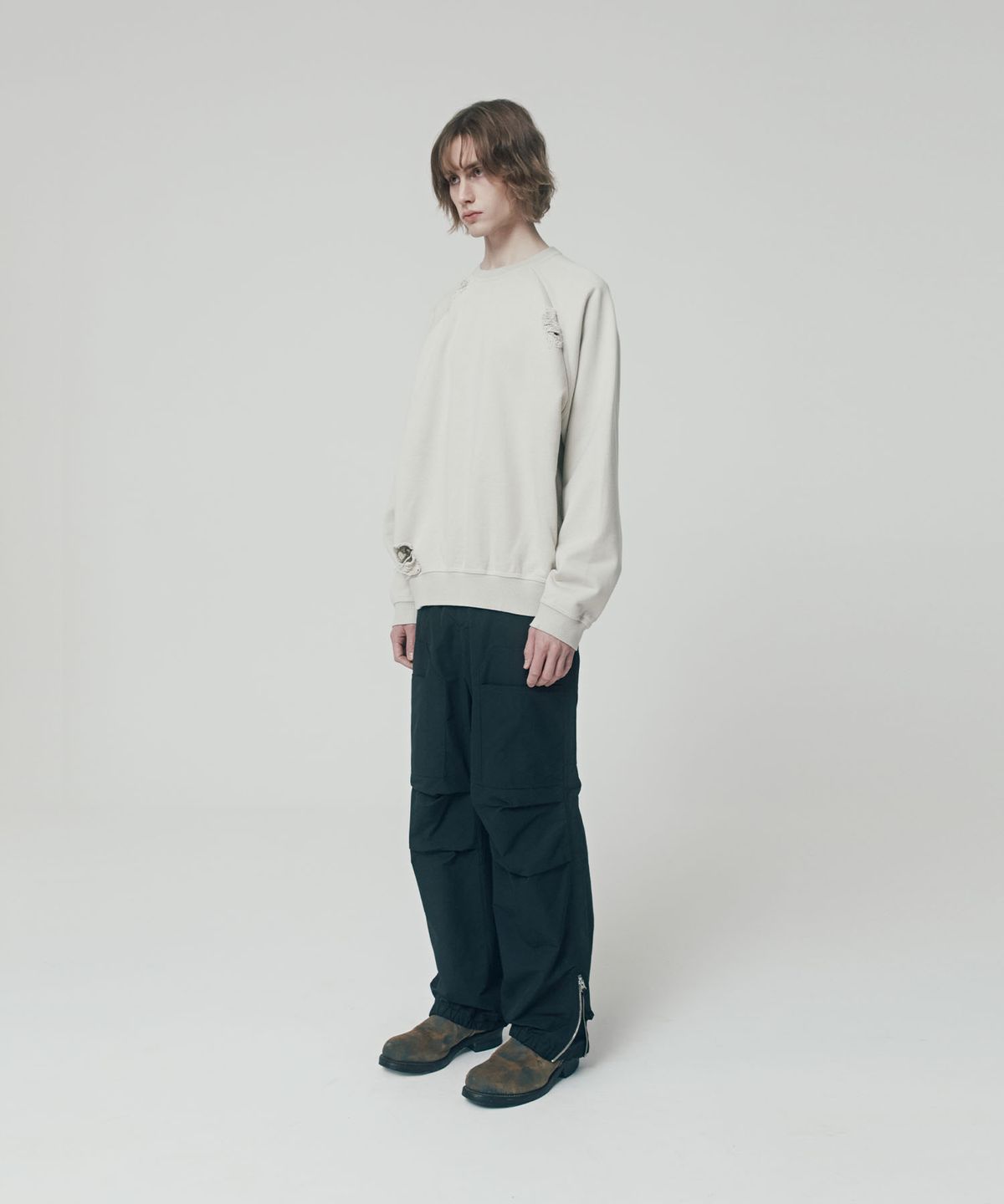 더바이닐하우스(THEVINYLHOUSE) SIDE ZIP PARACHUTE PANTS BLACK (VH2ESUPA11A)
