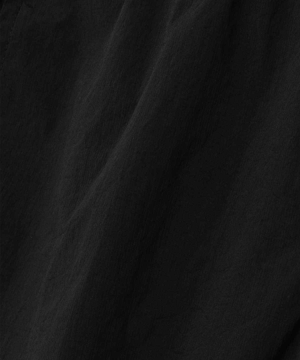벤(BBEEEENN) 02 스퀘어 하프 팬츠_블랙