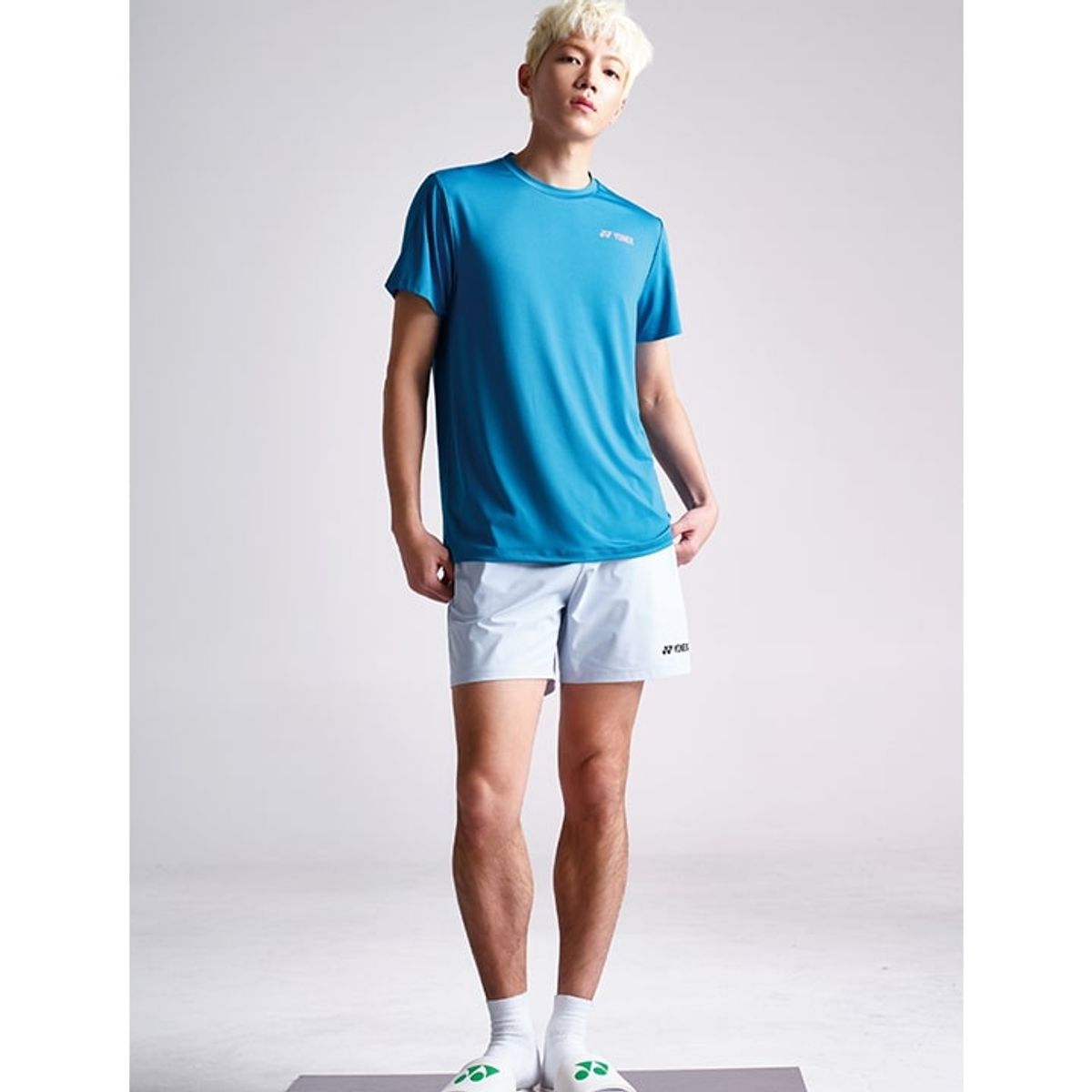 요넥스(YONEX) 249TR001M 라벤더/틸 블루/미드나이트/펄 핑크 남성용 베이직 로고 반팔 티셔츠