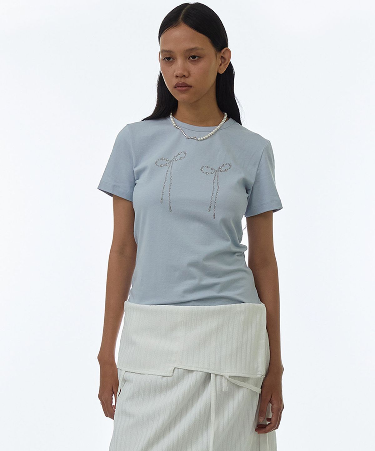밀로 우먼(MILLO WOMEN) 펄 리본 티셔츠 [파우더 블루]