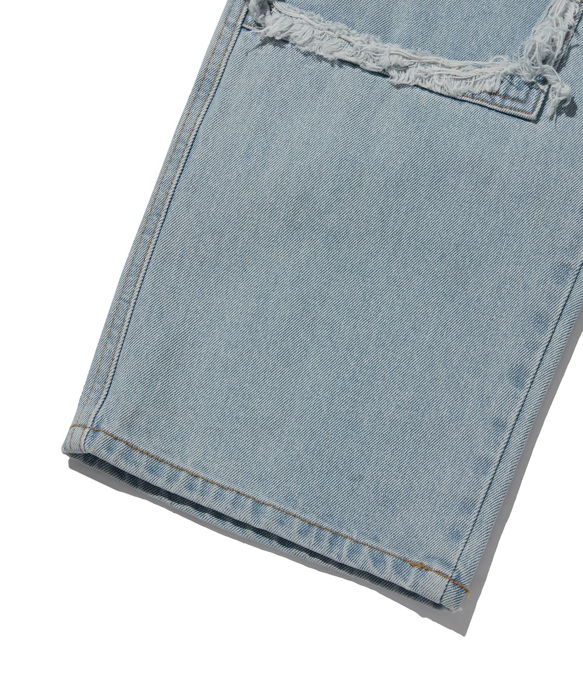 스웨이드(SUADE) DAMAGED DOUBLE KNEE PANTS [LIGHT BLUE]