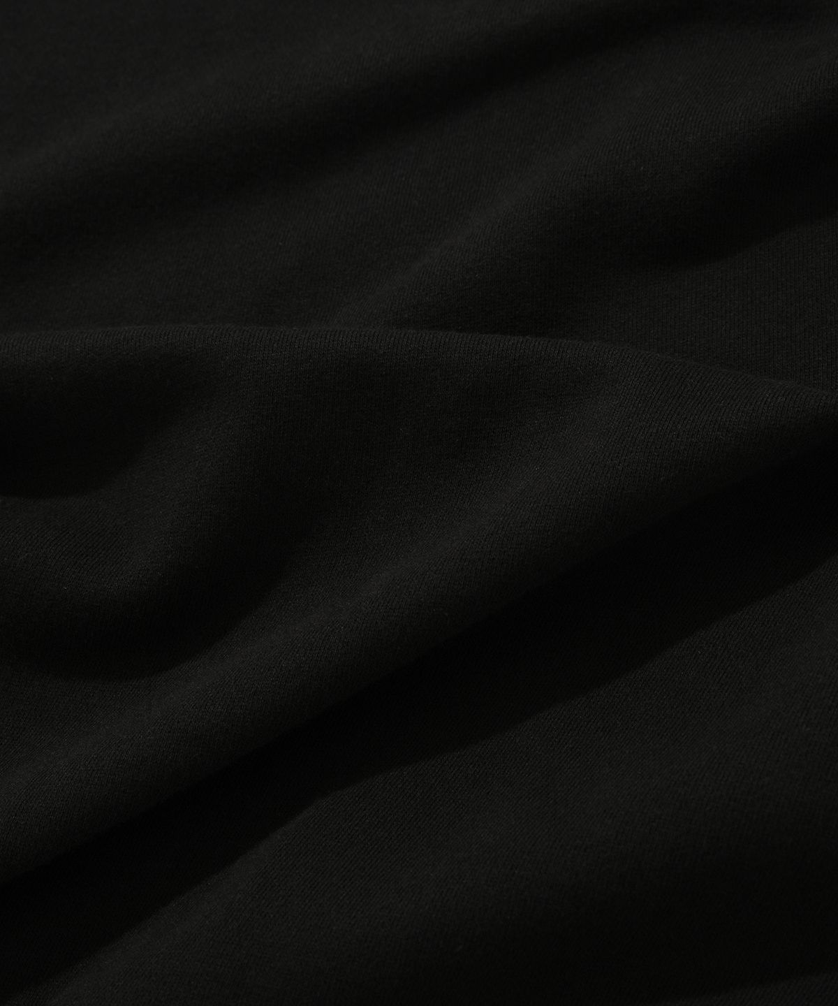 스웨이드(SUADE) SAFETY CREWNECK [BLACK]