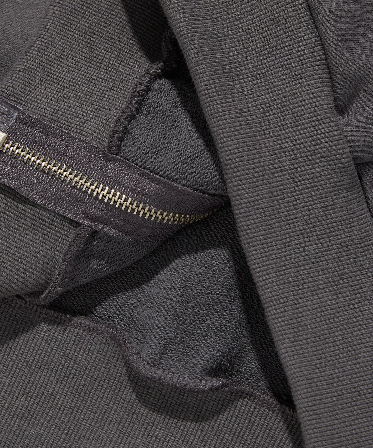스웨이드(SUADE) BIRD HOOD ZIP UP [CHARCOAL GRAY]