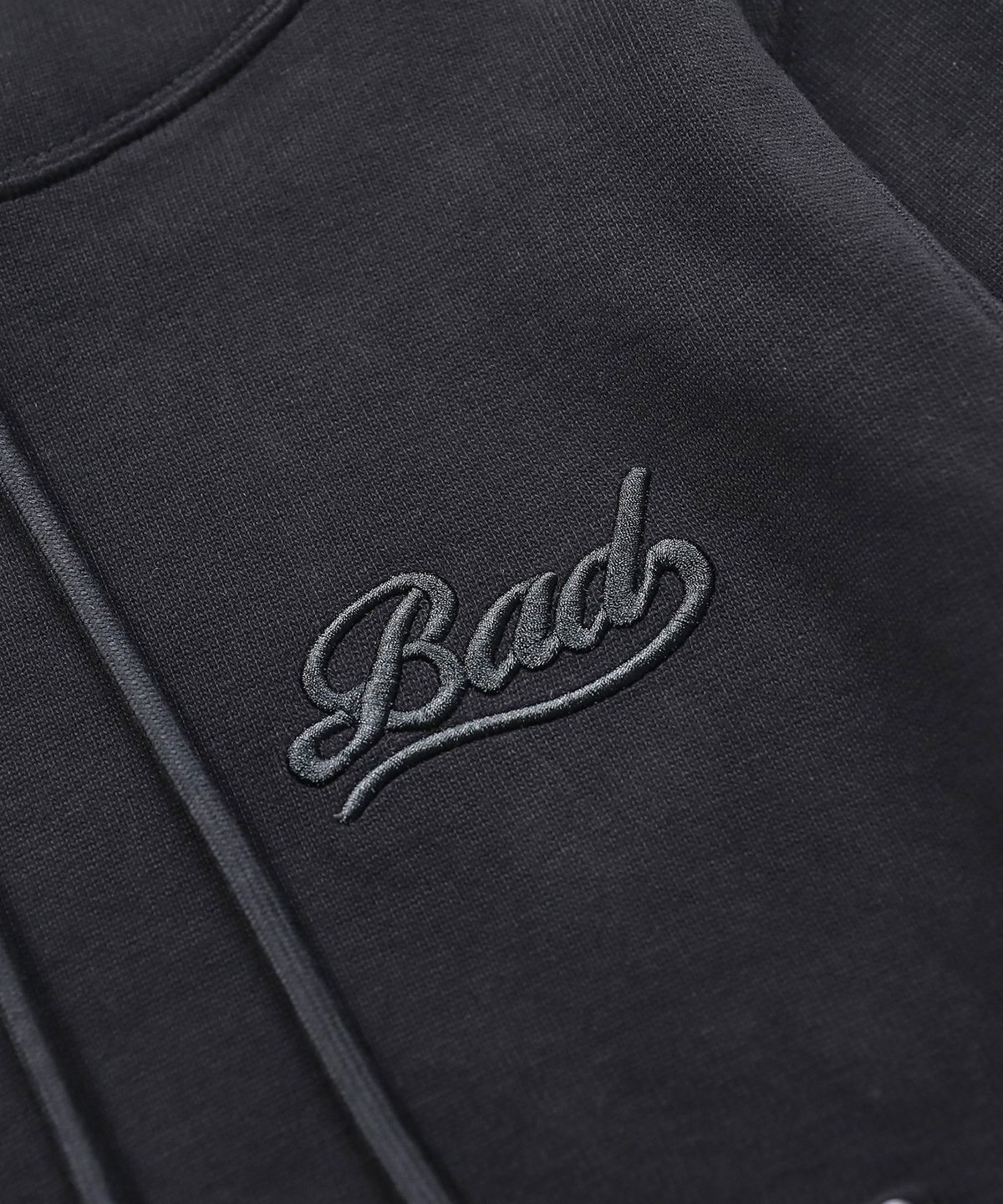 배드블러드(BADBLOOD) 비욘드 소프트 후드 - 블랙