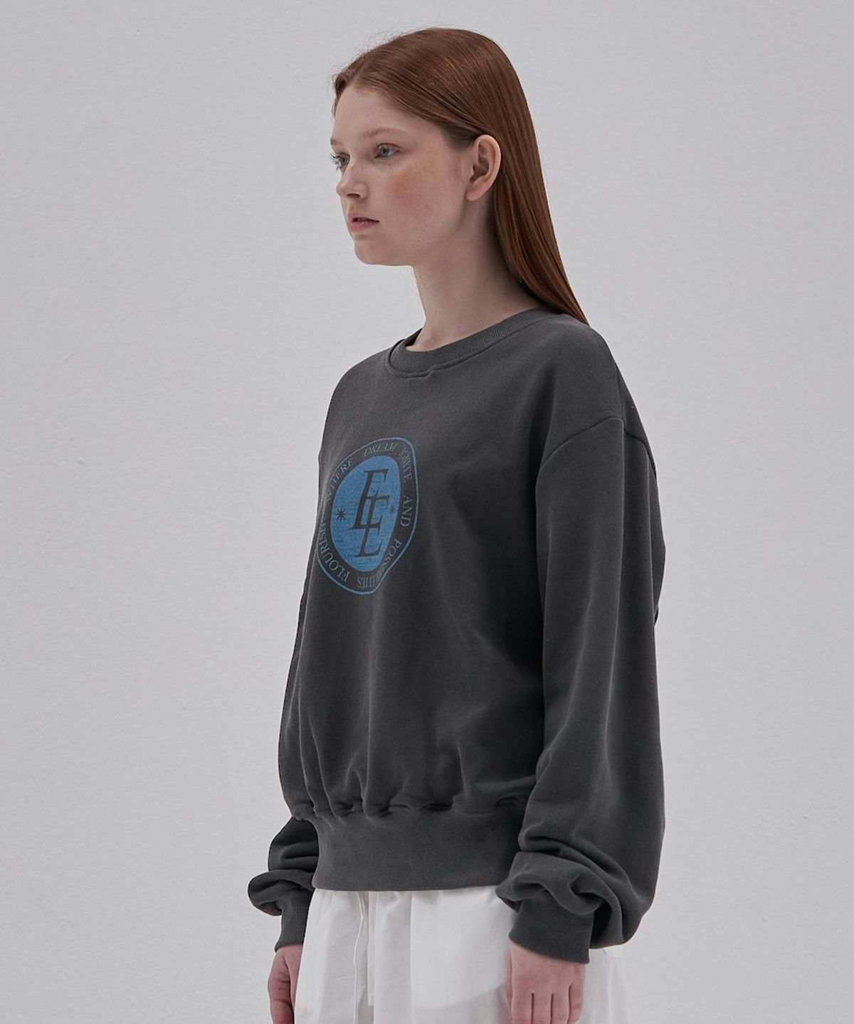 엘리오티(ELLIOTI) Vintage Logo Sweatshirts_Charcoal