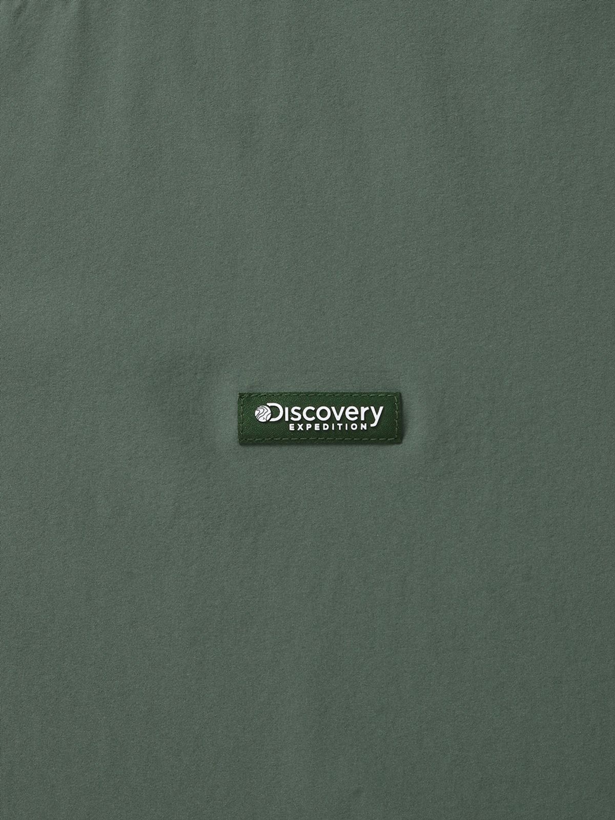 디스커버리 익스페디션(DISCOVERY EXPEDITION) 프레시벤트 폴튼 에센셜 우븐 반팔티셔츠 (D/KHAKI)