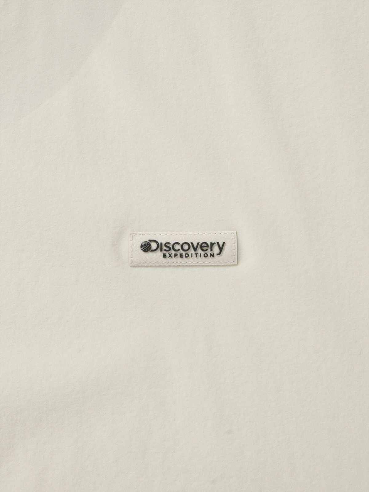 디스커버리 익스페디션(DISCOVERY EXPEDITION) 프레시벤트 폴튼 에센셜 우븐 반팔티셔츠 (D.SKIN BEIGE)