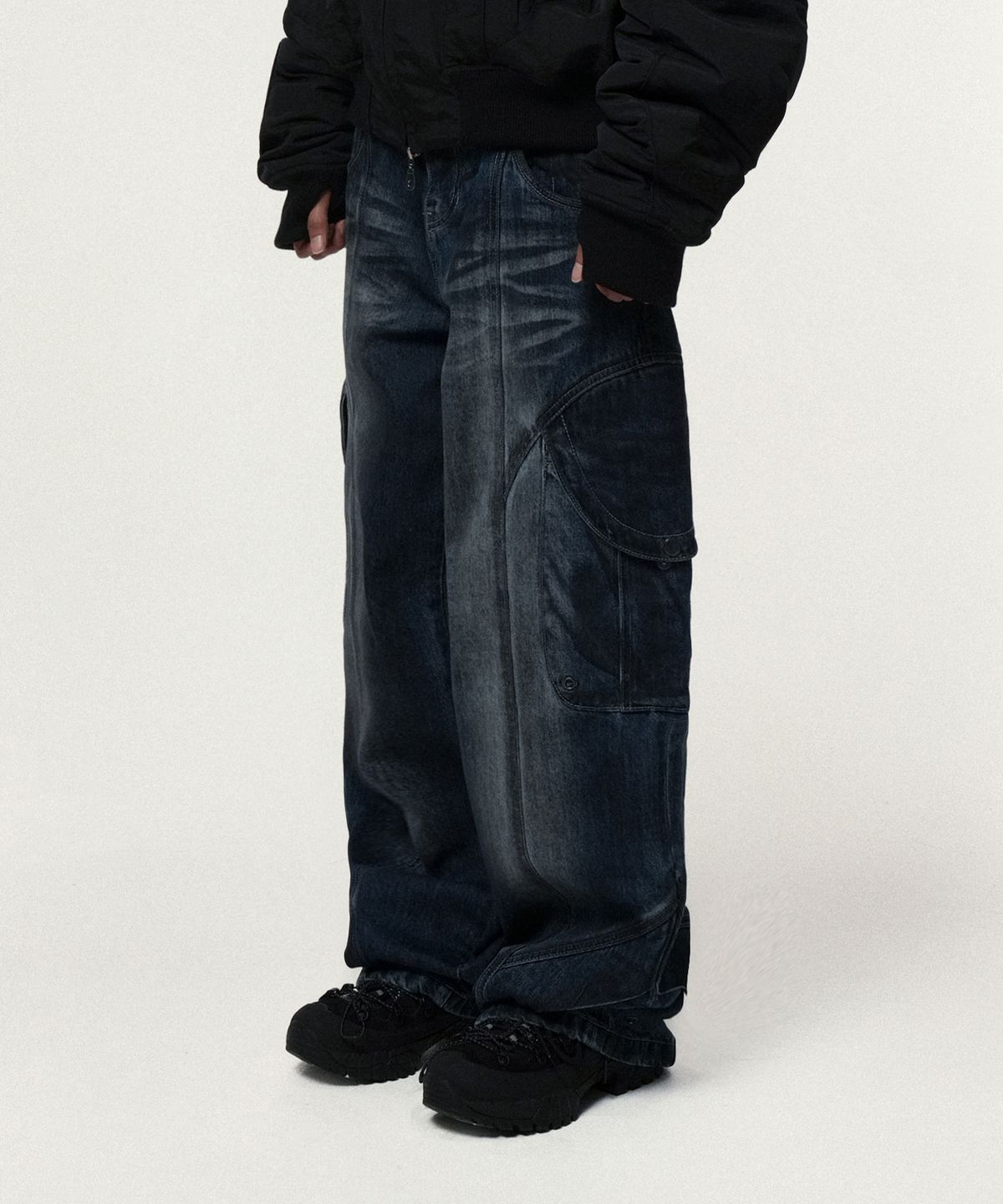 아이돈워너셀(IDWS) Pryer Cargo Denim Pants Indigo