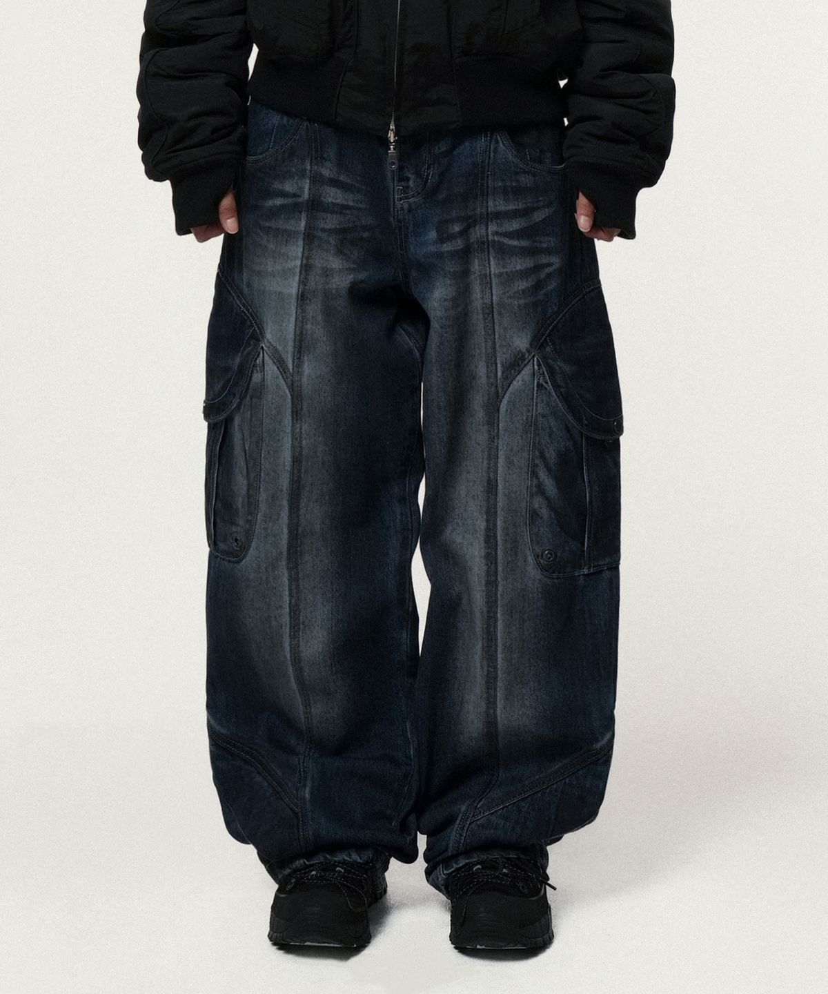 아이돈워너셀(IDWS) Pryer Cargo Denim Pants Indigo