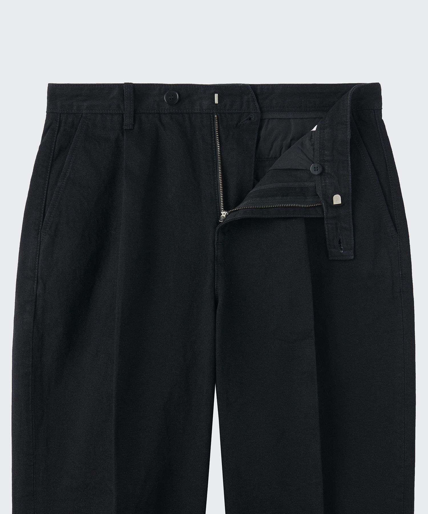 MUSINSA | MUSINSA STANDARD One Tuck Wide Denim Slacks [Black]
