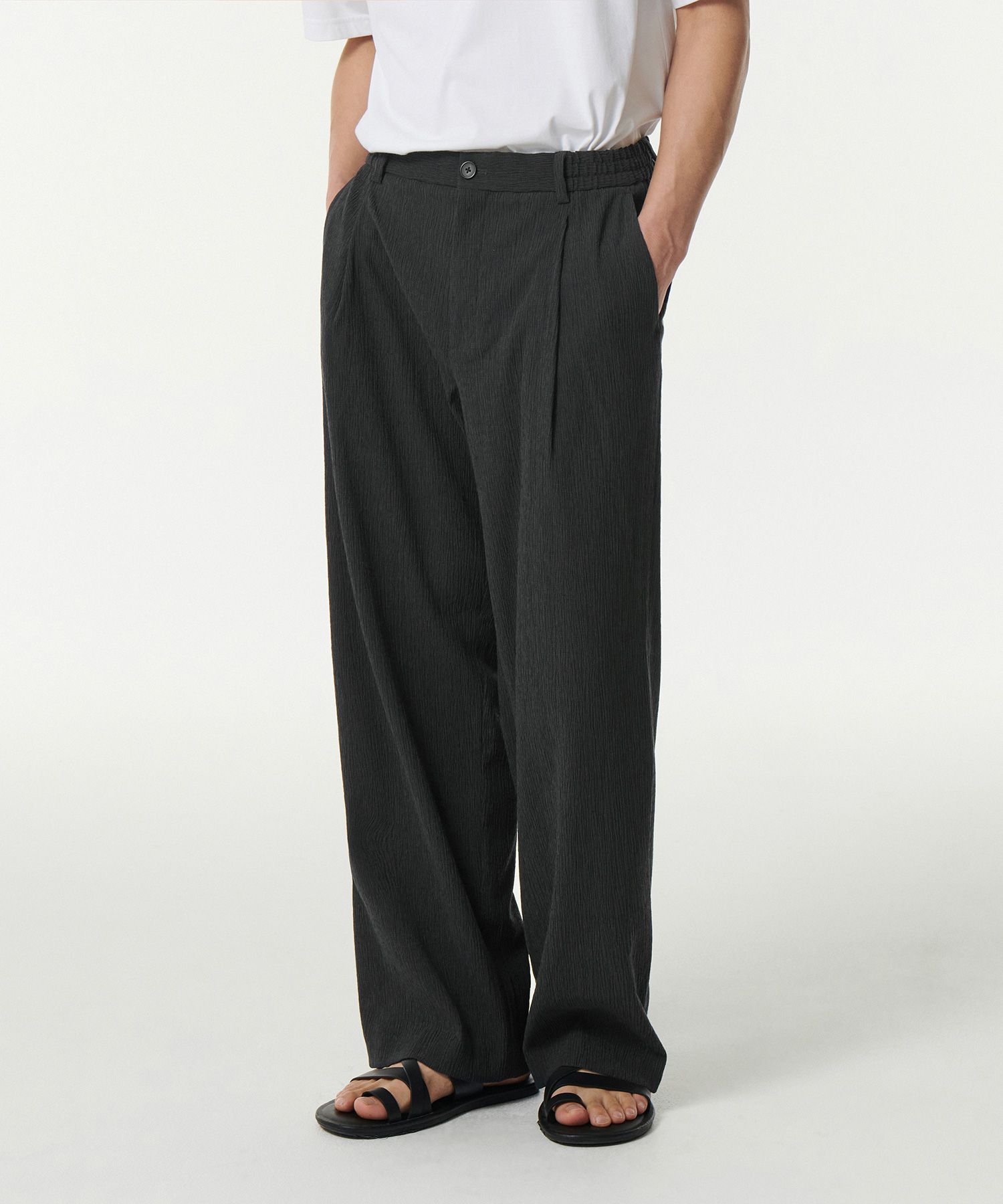 MUSINSA | MUSINSA STANDARD Crinkle One Tuck Wide Banding