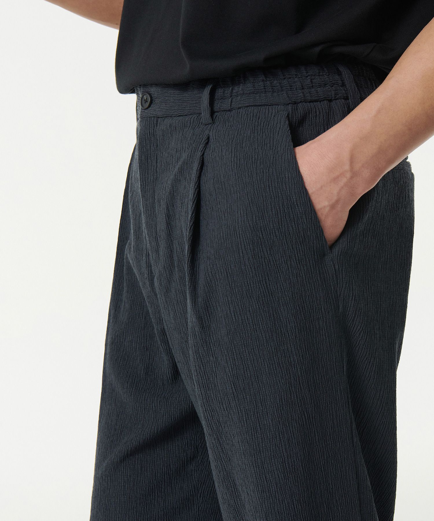 MUSINSA | MUSINSA STANDARD Crinkle One Tuck Wide Banding