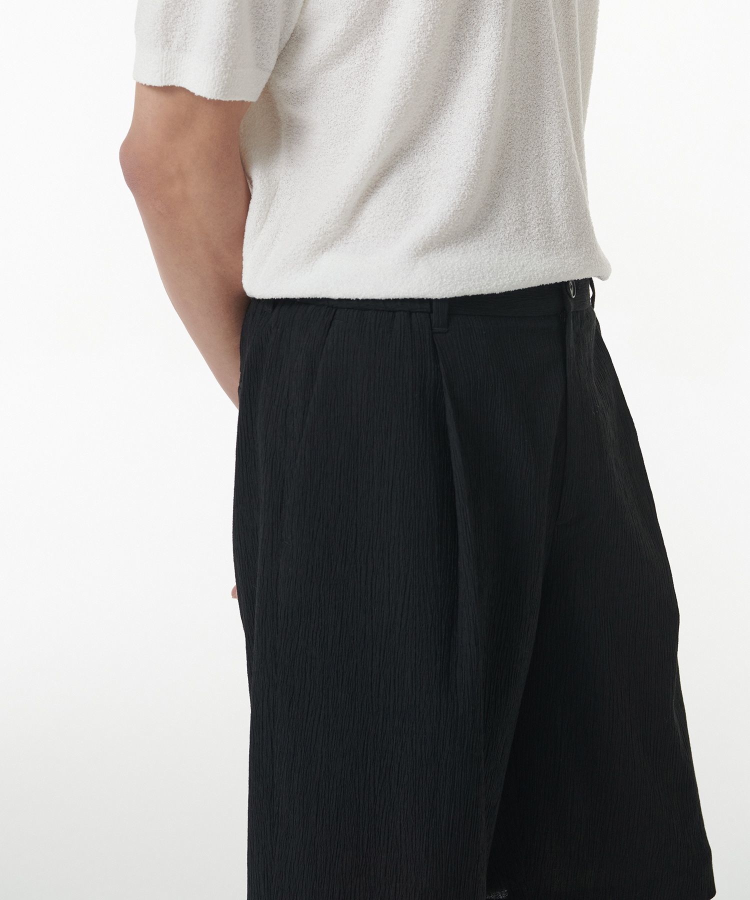 ★MUSINSA STANDARD★ Crinkle One Tuck Wide Banding Shorts Gr MUSINSA | MUSINSA STANDARD Crinkle One Tuck Wide Banding