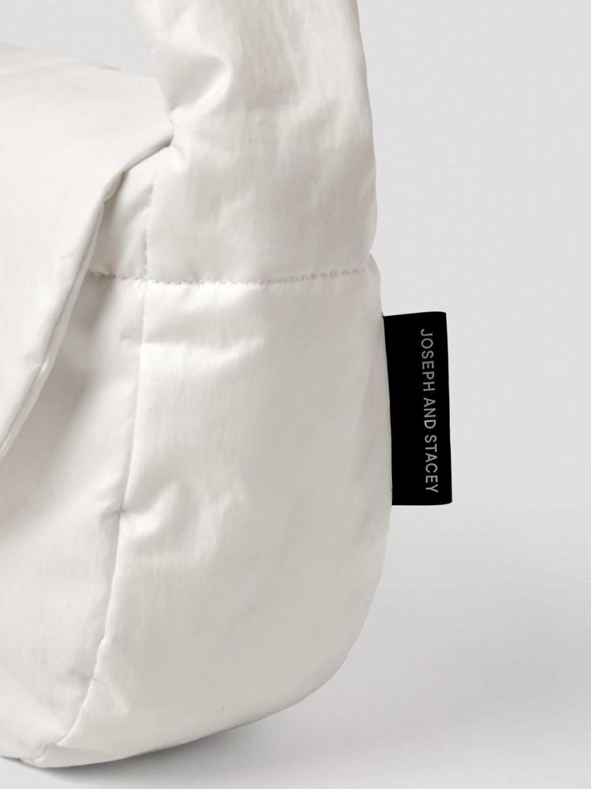 조셉앤스테이시(JOSEPH&STACEY) Pebble Shoulder & Tote Mist