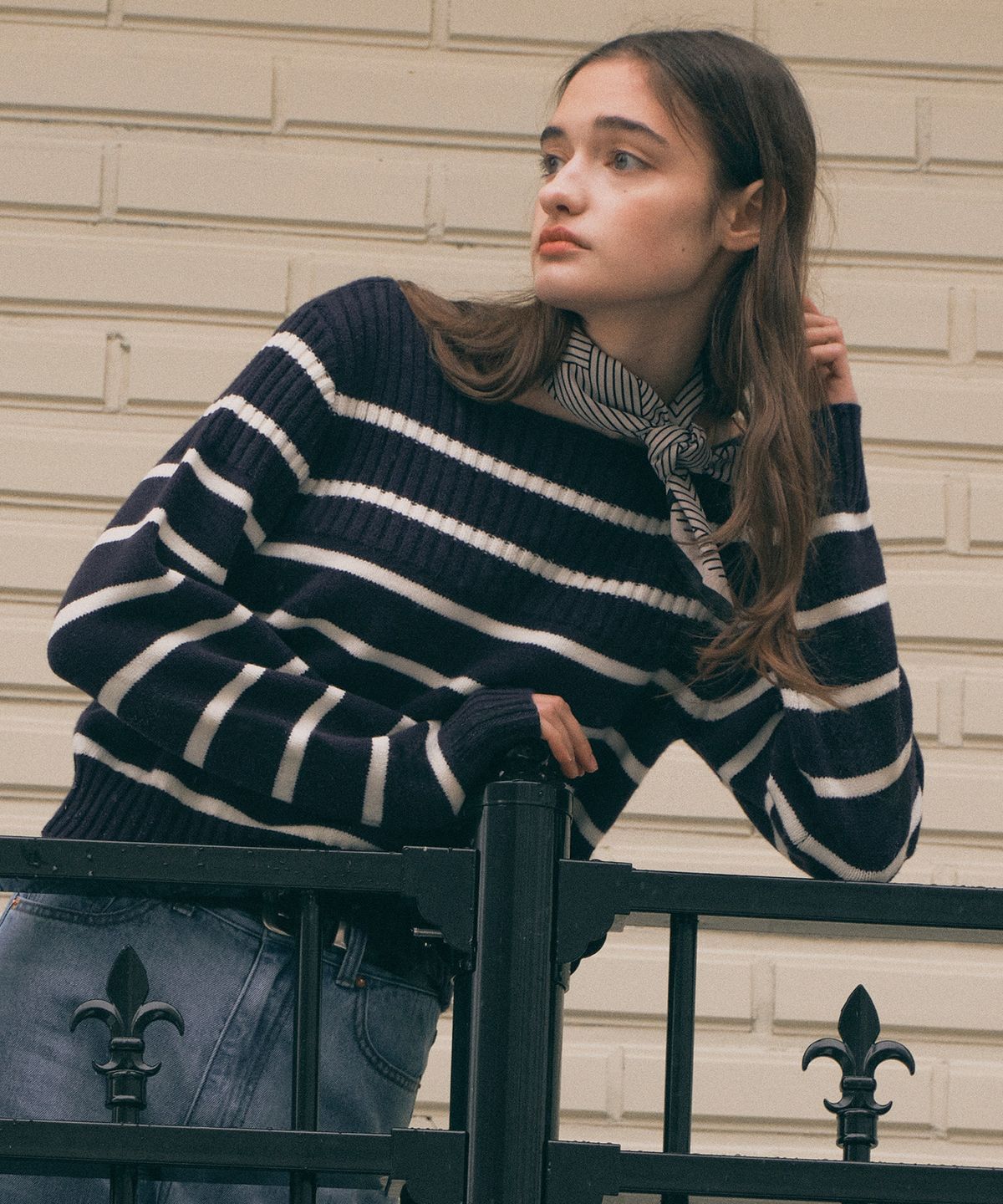 로라로라(ROLAROLA) STRIPE BOAT NECK KNIT NV+IV