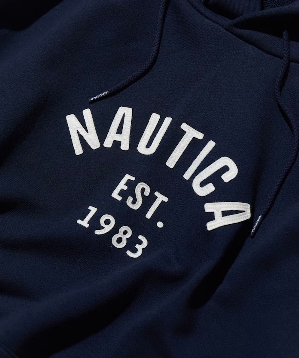 노티카(NAUTICA) [JP Line]펠트 아치로고 후드티