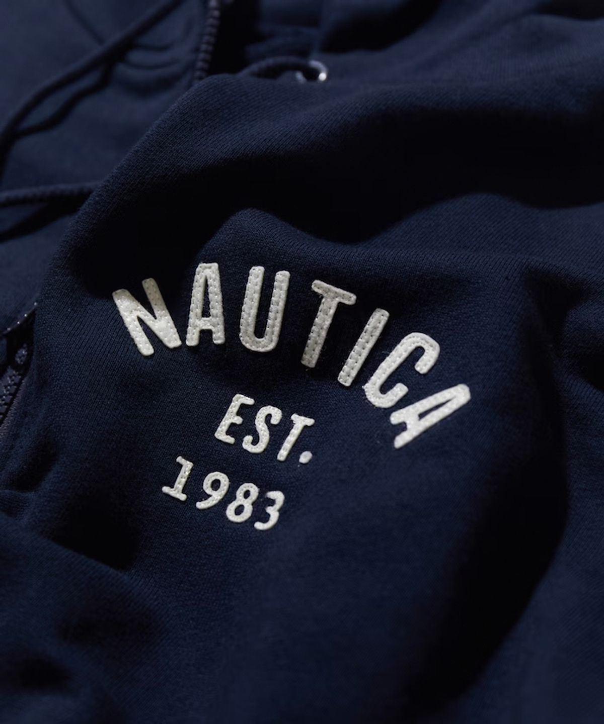 노티카(NAUTICA) [JP Line]펠트 아치로고 후드집업