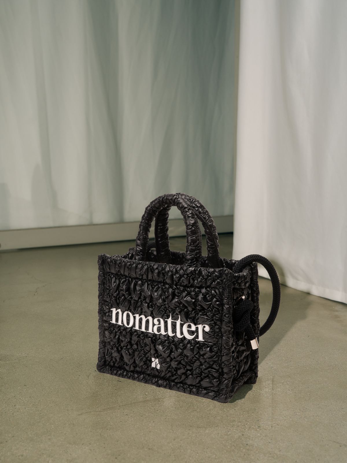 노메터(NOMATTER) 북토트 라지 - 블랙