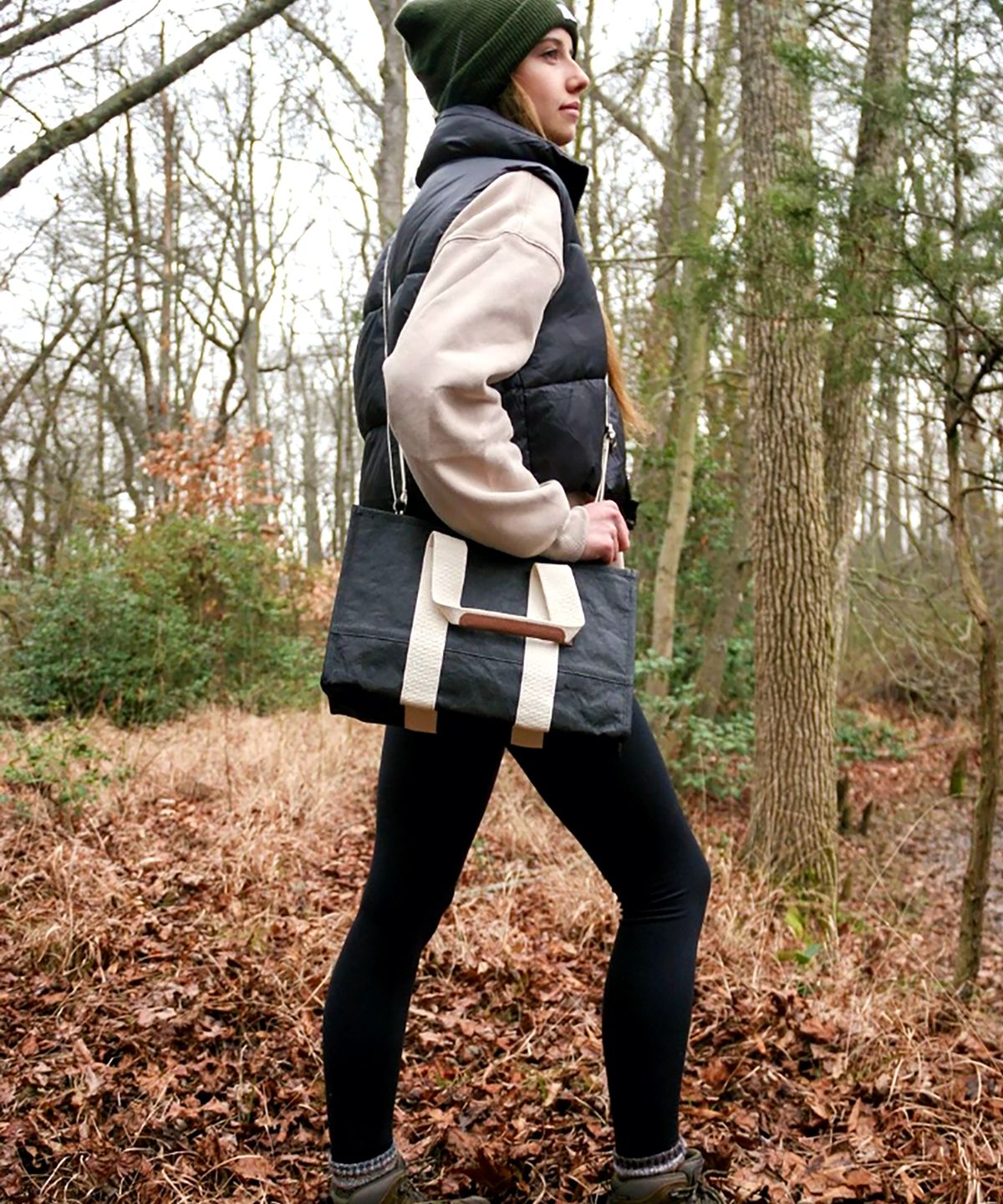 아웃오브더우즈(OUT OF THE WOODS) 박시 토트 미니 BOXY TOTE MINI