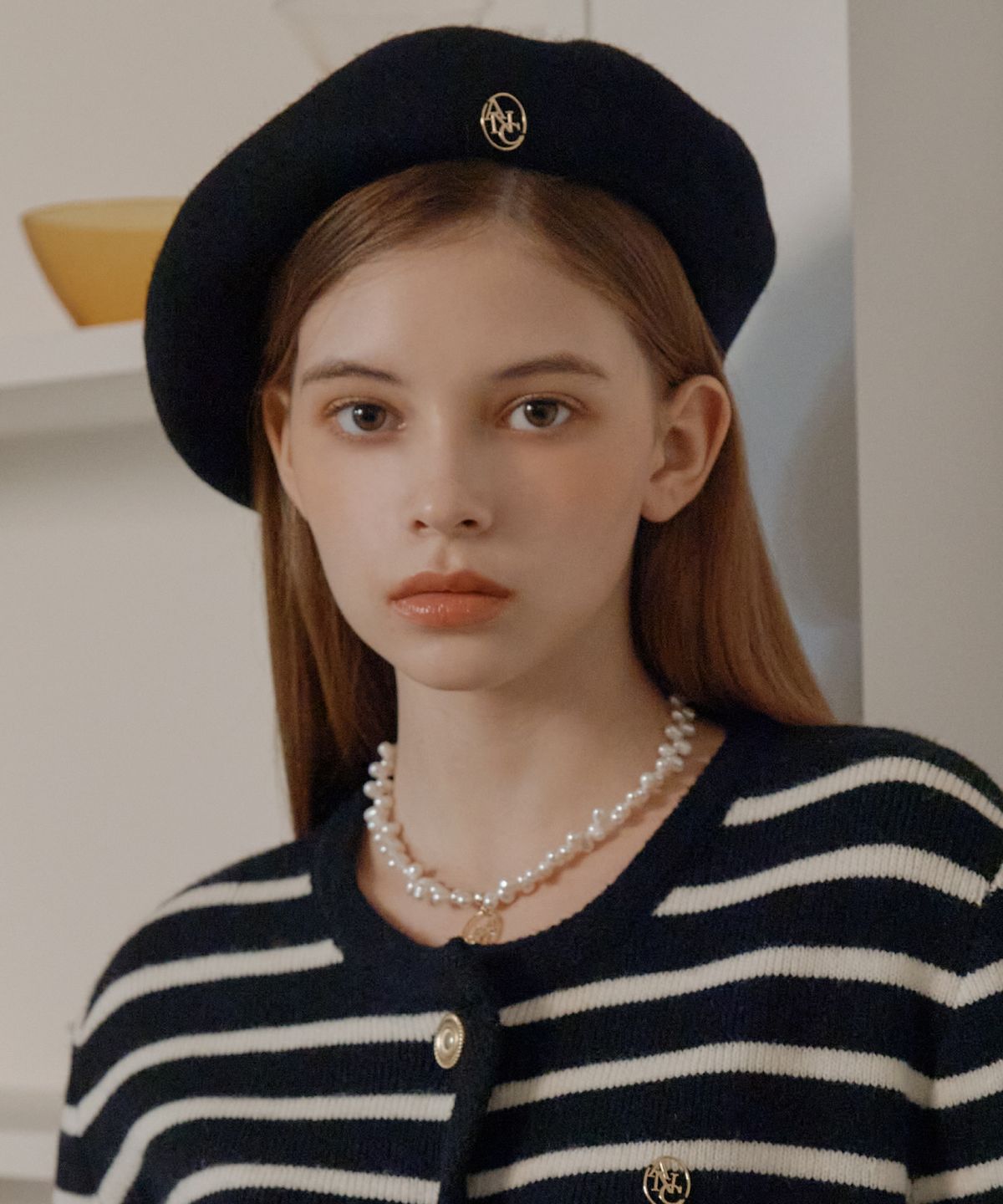 아노에틱(ANOETIC) ANC GOLD LOGO WOOL BERET_BLACK