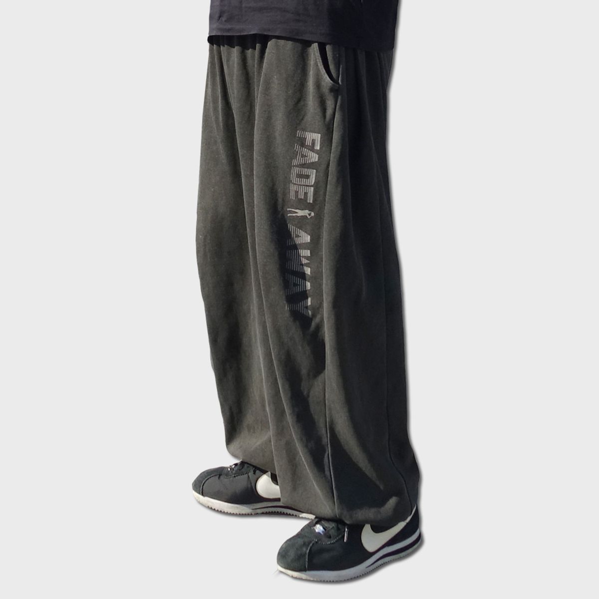 리스펙트(RESPECT) fade away pigment sweat pants