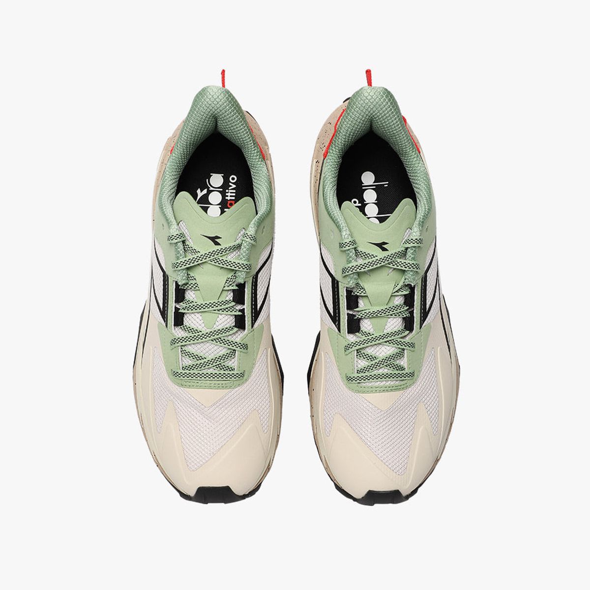 디아도라(diadora) 이큅 세스트리에-XT BEIGE